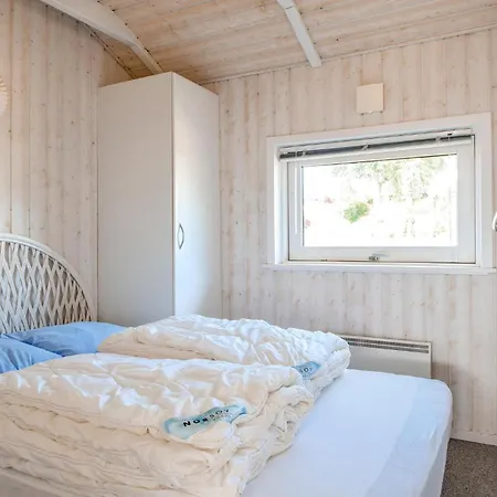 Amazing Home In Bjert With Wifi Binderup Strand
