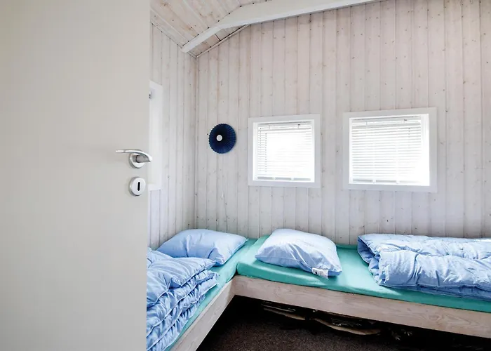 Three-bedroom In Bjert 펜션 *